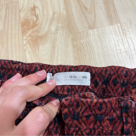 Zara Girls Age 13-14 Printed Corduroy Flared Trousers Red Black - Picture 4 of 6